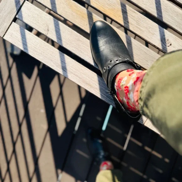 Naturalizer Black Booties - Picture 3 of 9